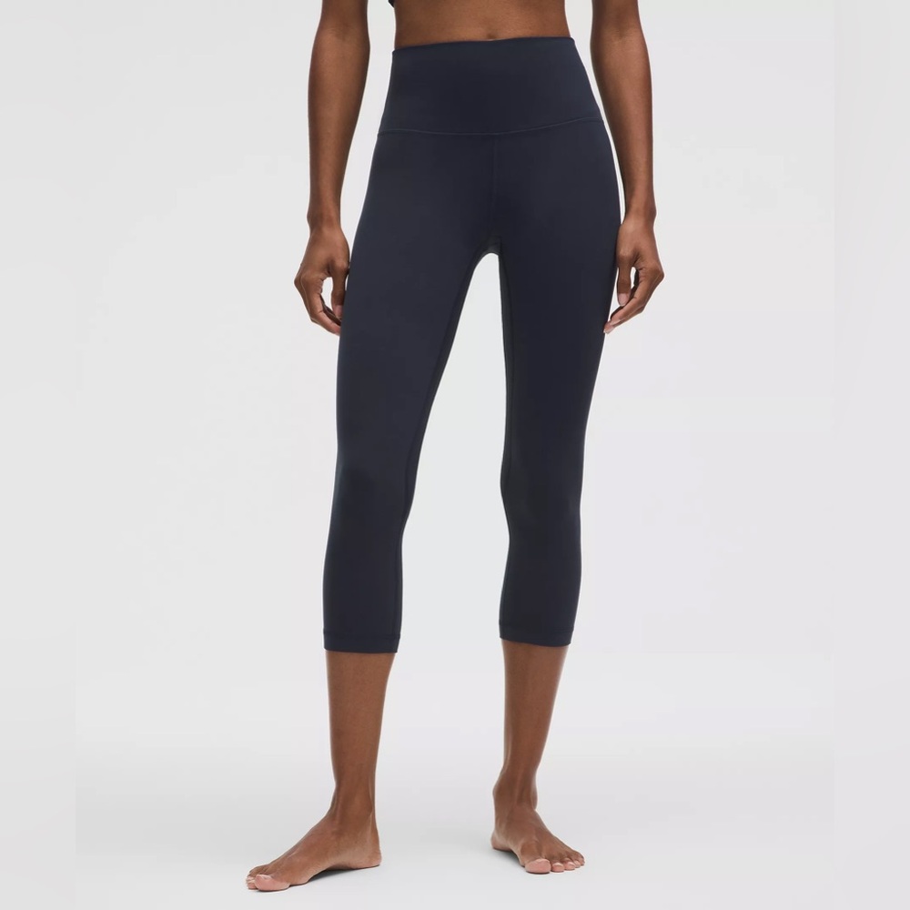 Lululemon Women's Align High Rise Crop 21" Size 12 True Navy - NWT